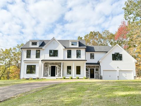 Photo of 31 Jerome Avenue, Burlington, CT 06013 (MLS # 24095866)