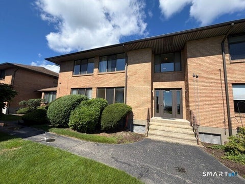 Tiny photo for 350 Grovers Avenue #1H, Bridgeport, CT 06605 (MLS # 24212601)