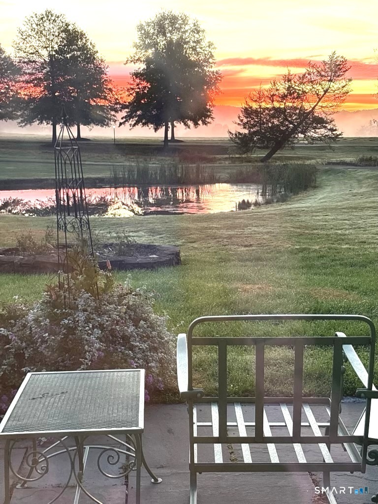 419 Heritage Village E