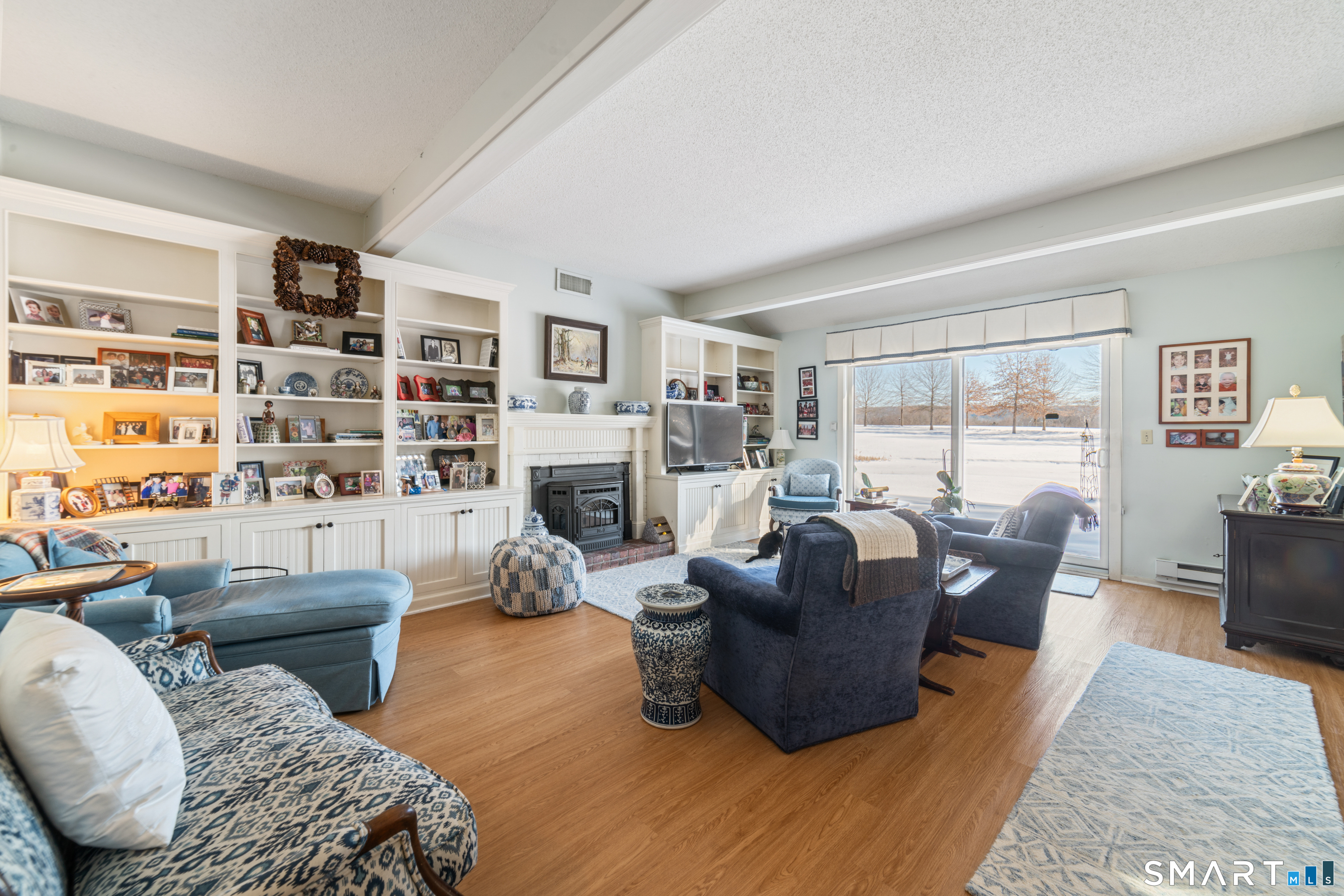 419 Heritage Village E