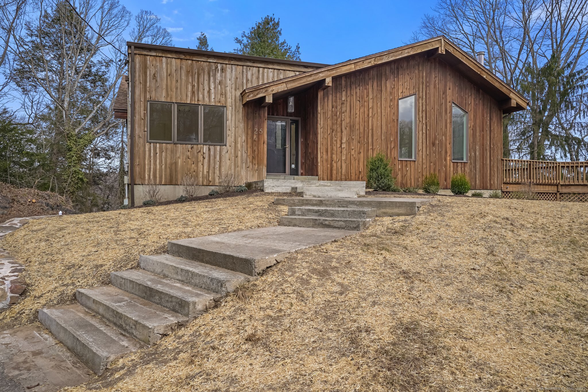 25 Nettleton Court, Shelton, Connecticut image 1