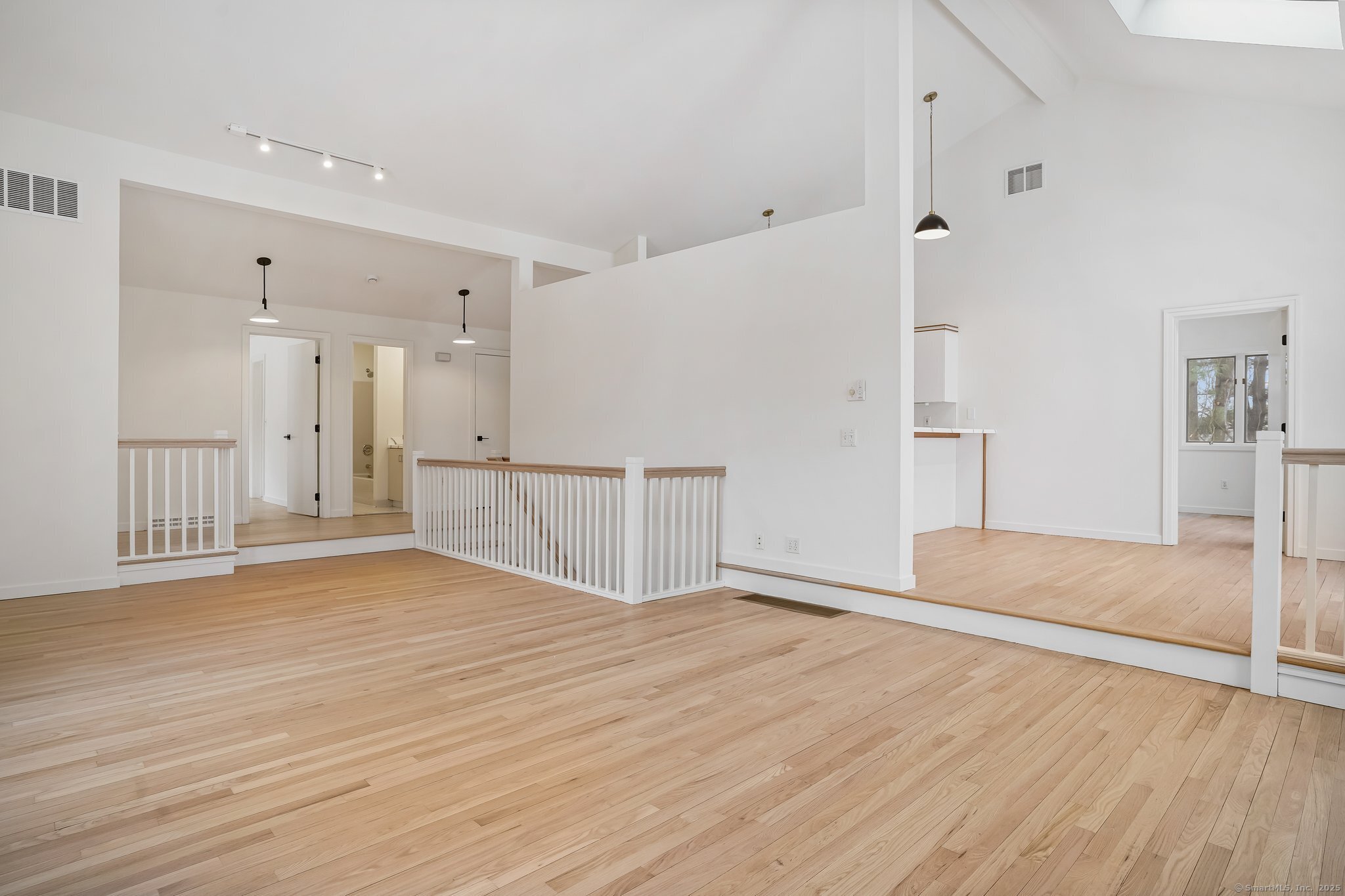 25 Nettleton Court, Shelton, Connecticut image 8