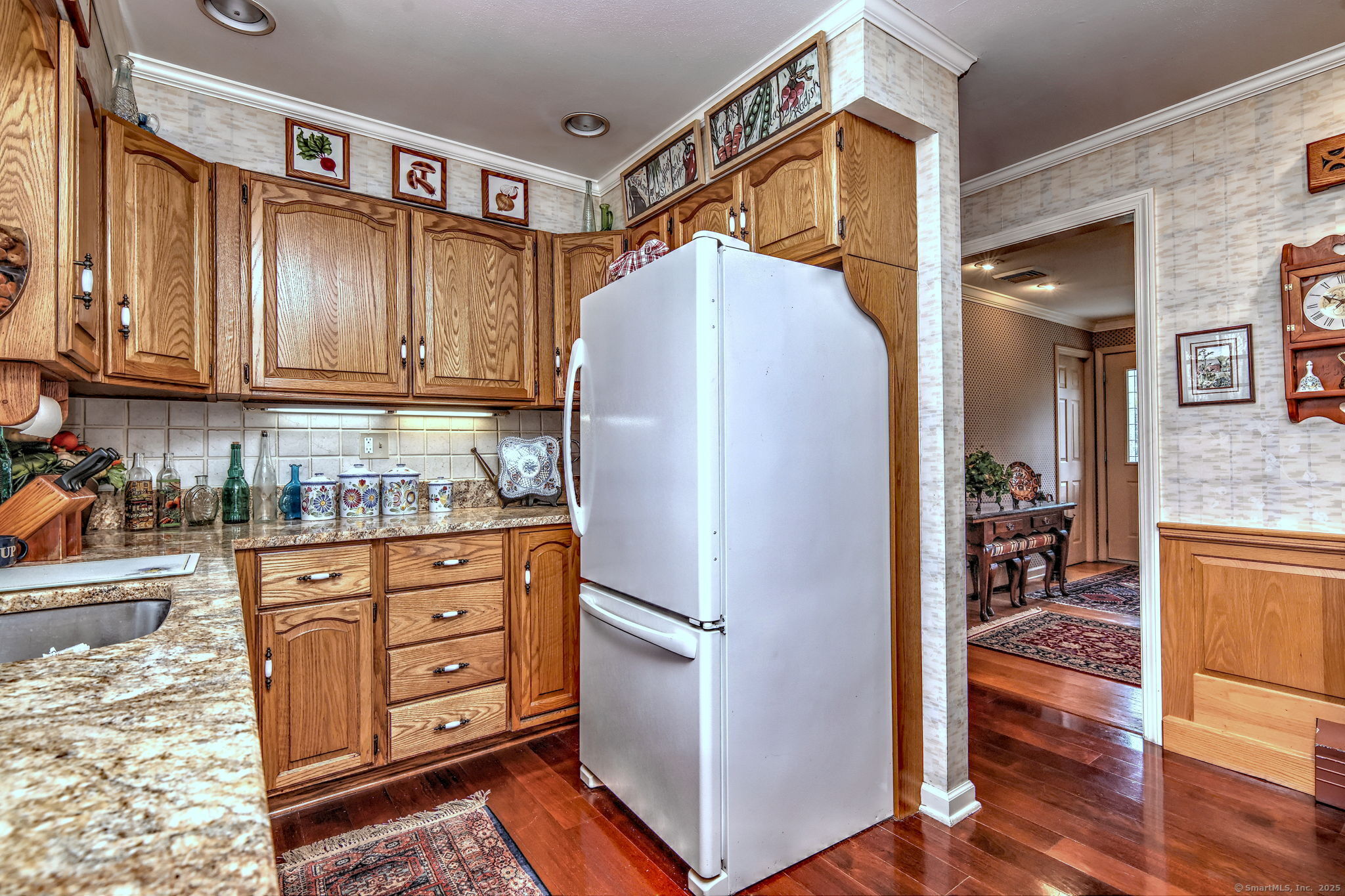 813 Riverside Drive, Orange, Connecticut image 14