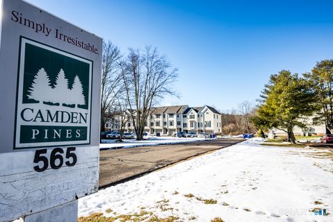 565 Newfield Street APT 34 Middletown CT 06457