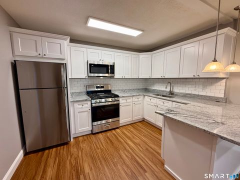 Tiny photo for 1168 Main Street #B6, Stratford, CT 06615 (MLS # 24157964)