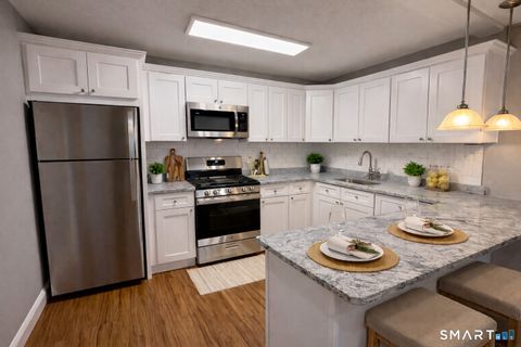 Tiny photo for 1168 Main Street #B6, Stratford, CT 06615 (MLS # 24157964)