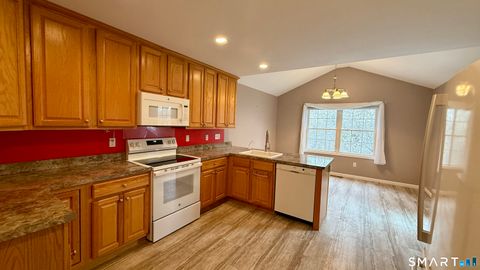 Tiny photo for 55 Ninas Way #55, Manchester, CT 06040 (MLS # 24166173)