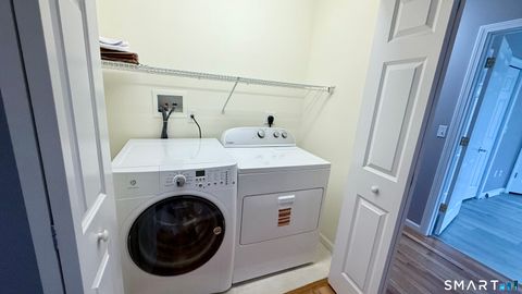 Tiny photo for 55 Ninas Way #55, Manchester, CT 06040 (MLS # 24166173)