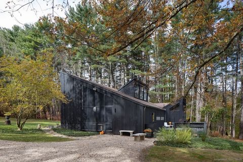 Tiny photo for 40 Canterbury Lane, Salisbury, CT 06039 (MLS # 24143464)