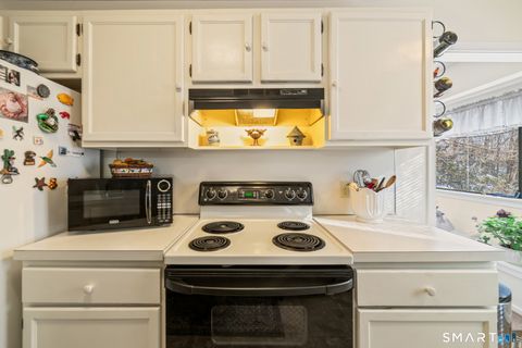 Tiny photo for 519 Heritage Village #D, Southbury, CT 06488 (MLS # 24151640)