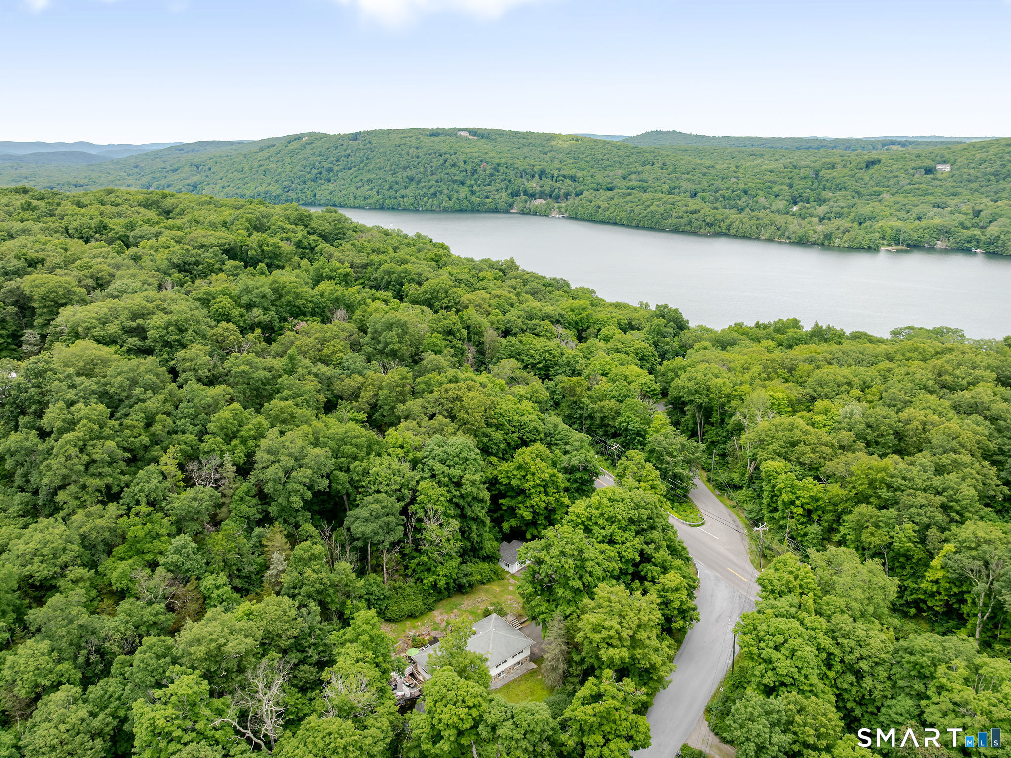 2 Leach Hollow Road