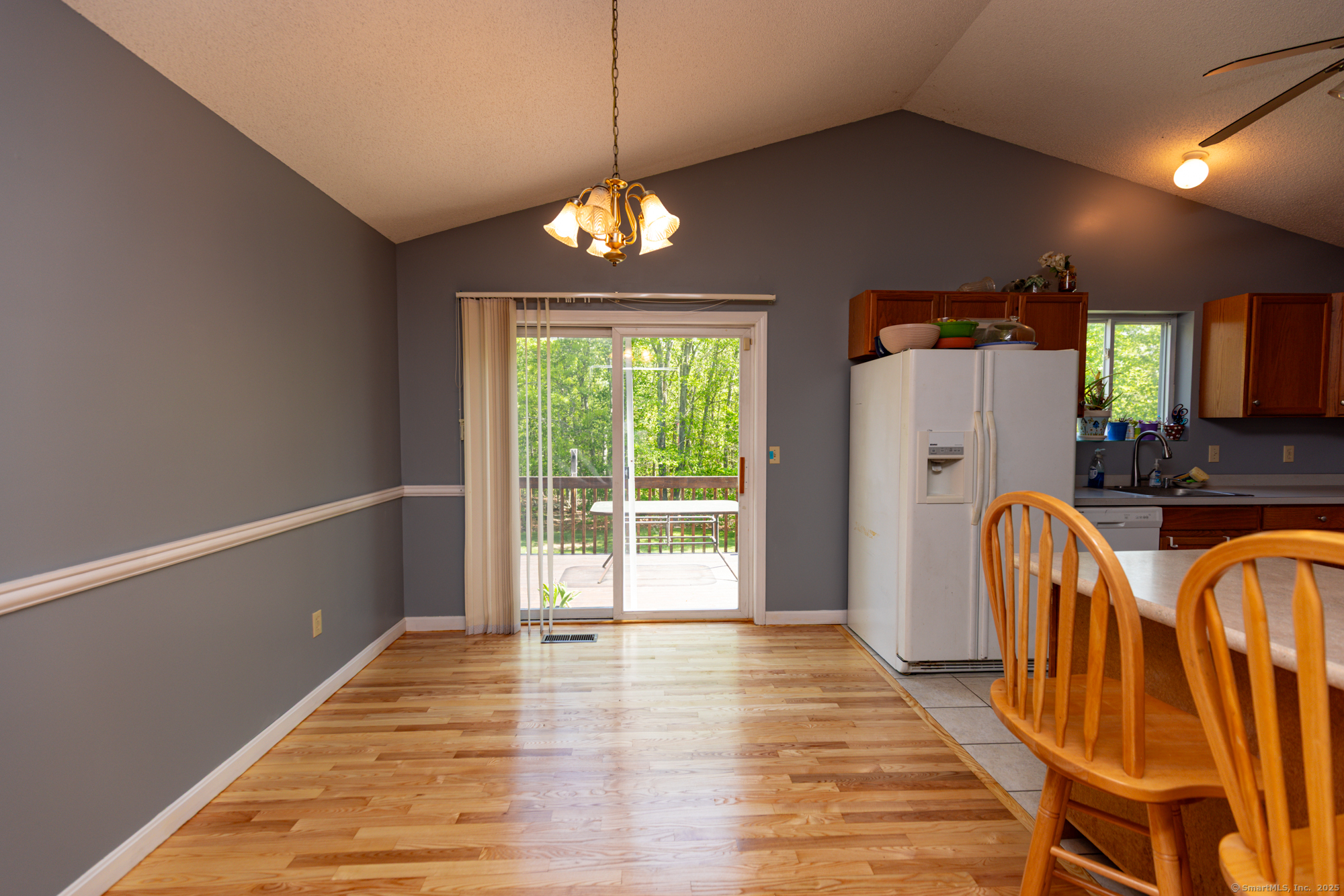 60 Pheasant Run, Montville, Connecticut image 9