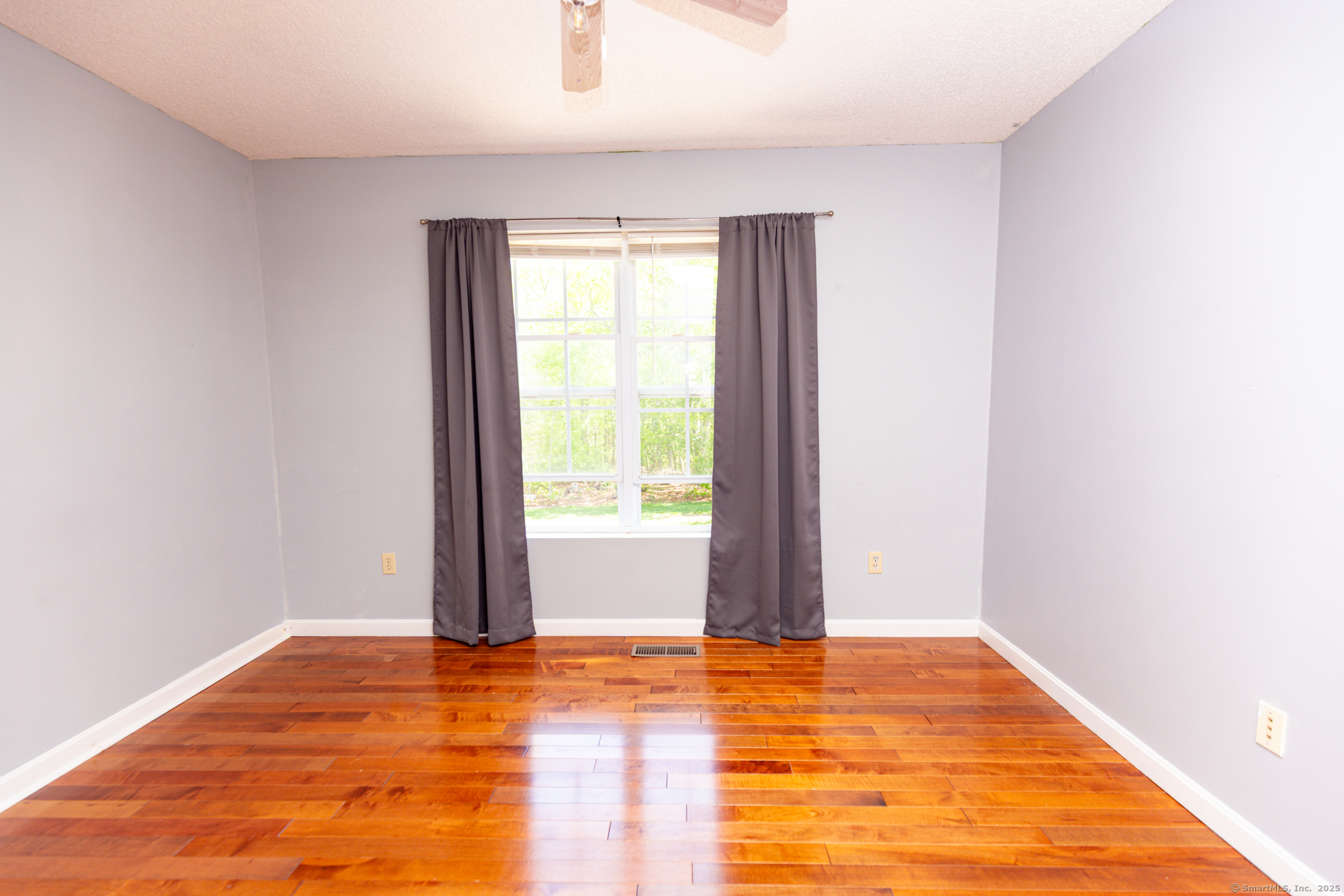 60 Pheasant Run, Montville, Connecticut image 18
