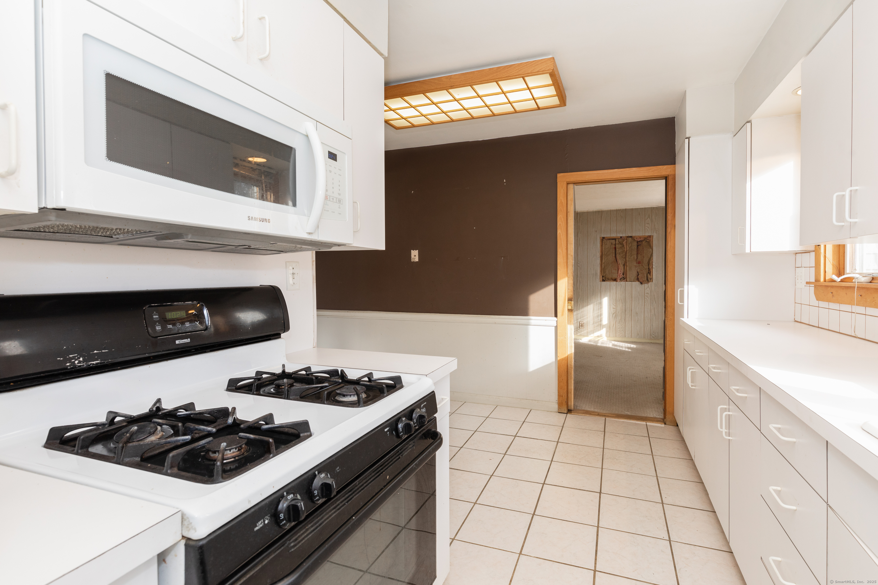 2 Oven Rock Road, Bethel, Connecticut image 8