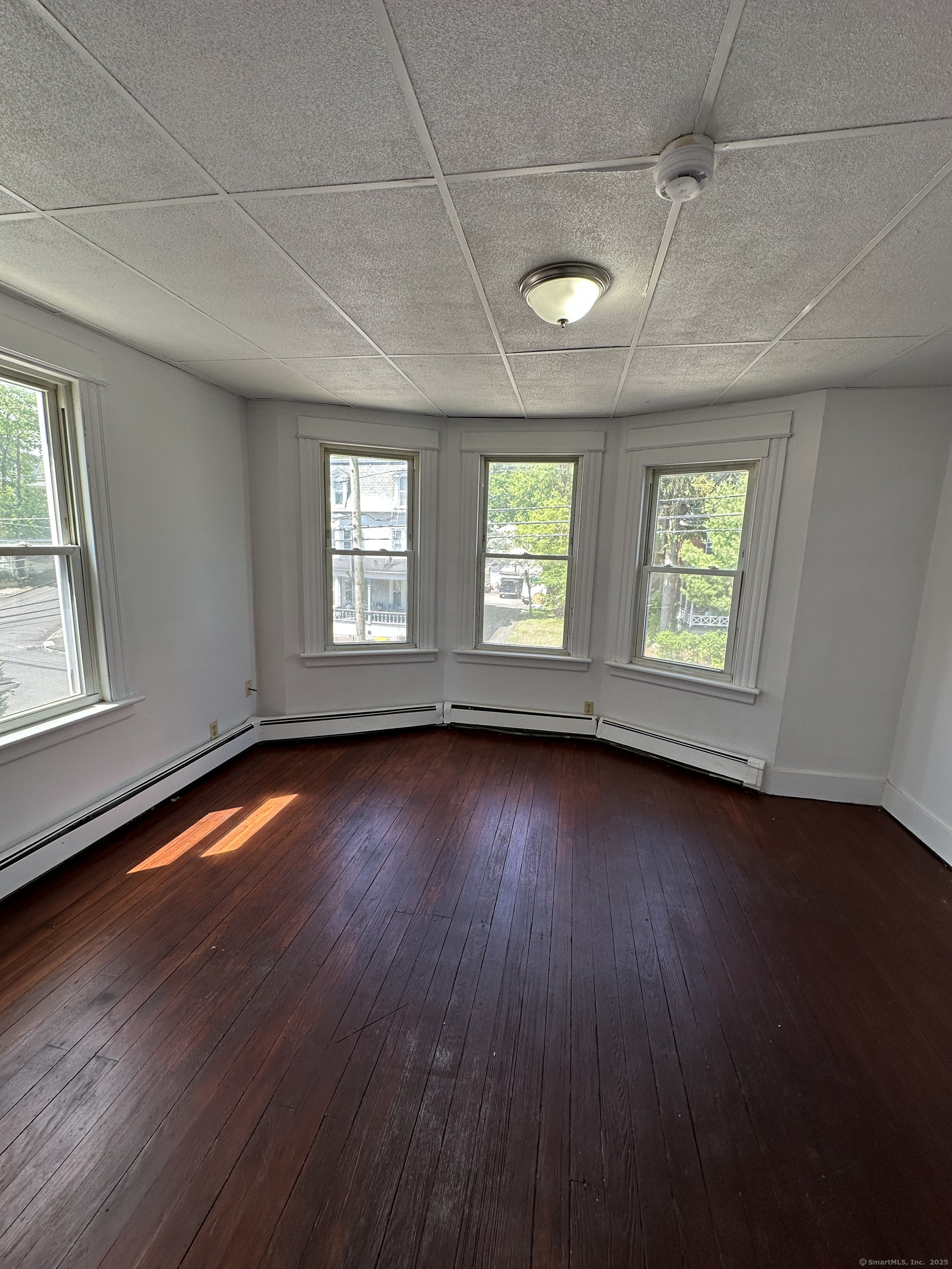 14 Lester Street 2R