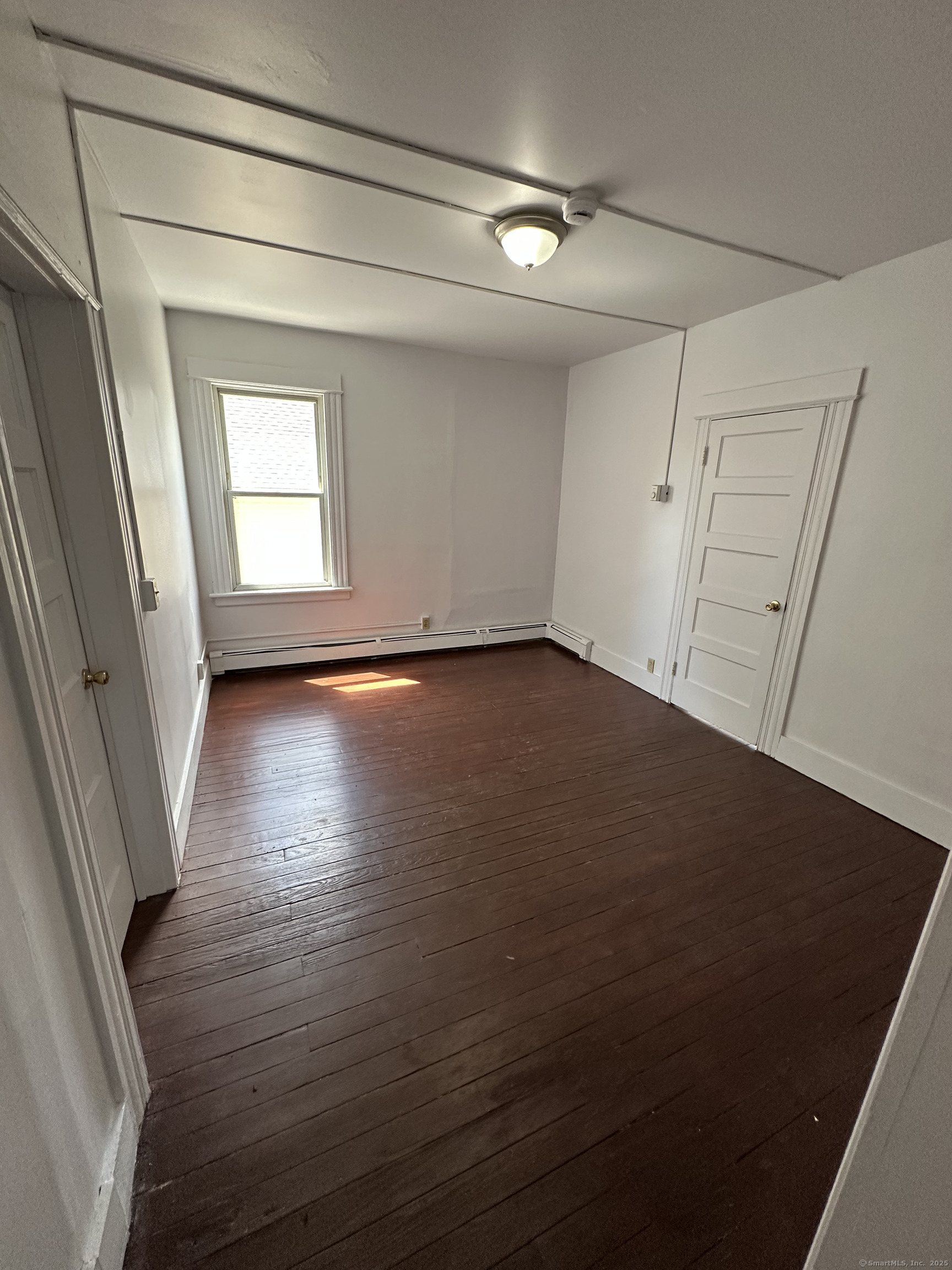 14 Lester Street 2R