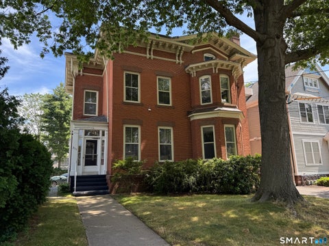 Multifamily For Rent - 251 Edwards Street #2<br/> New Haven, CT 06511