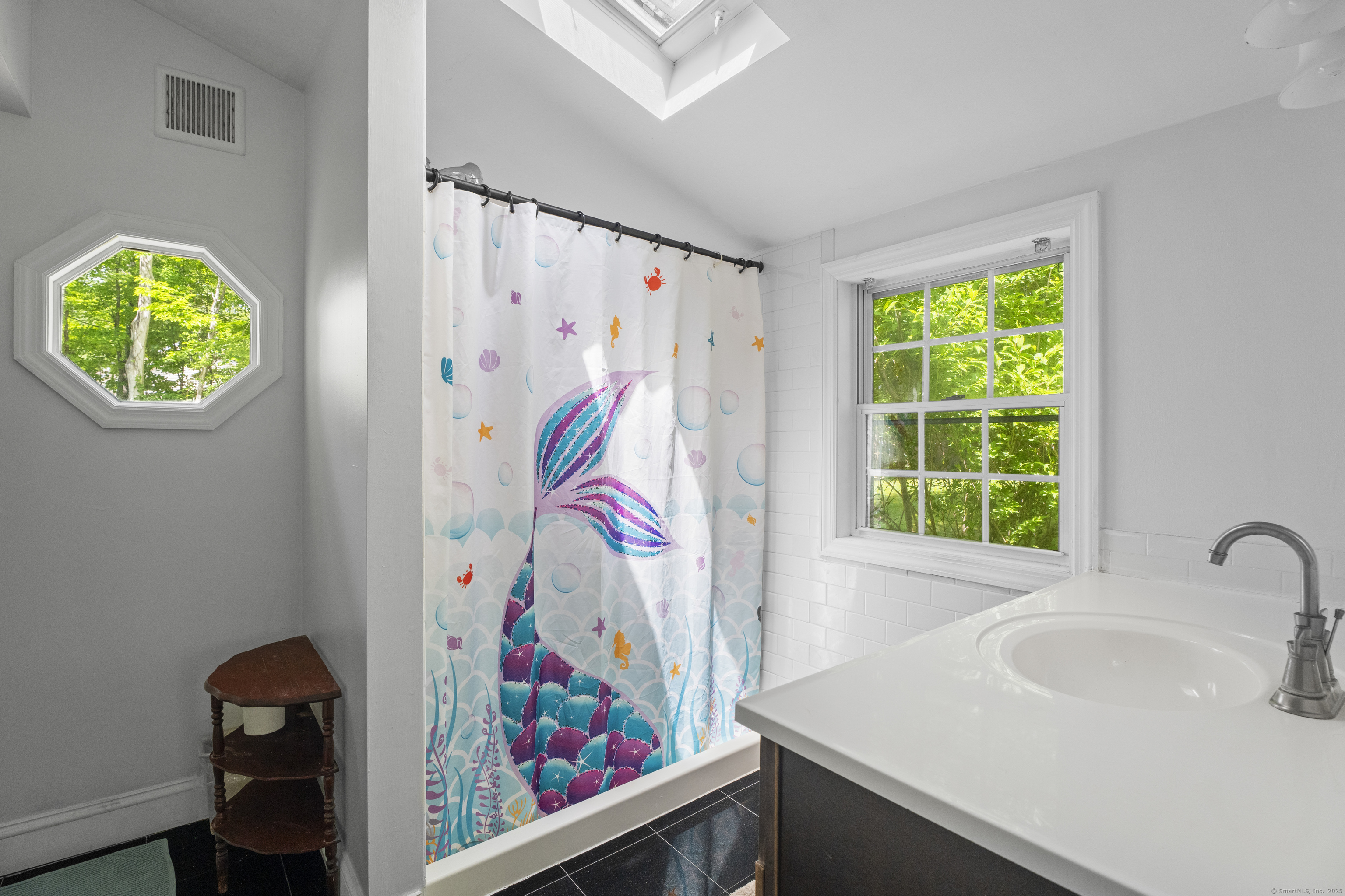 25 Great Hill Road, Newtown, Connecticut image 18
