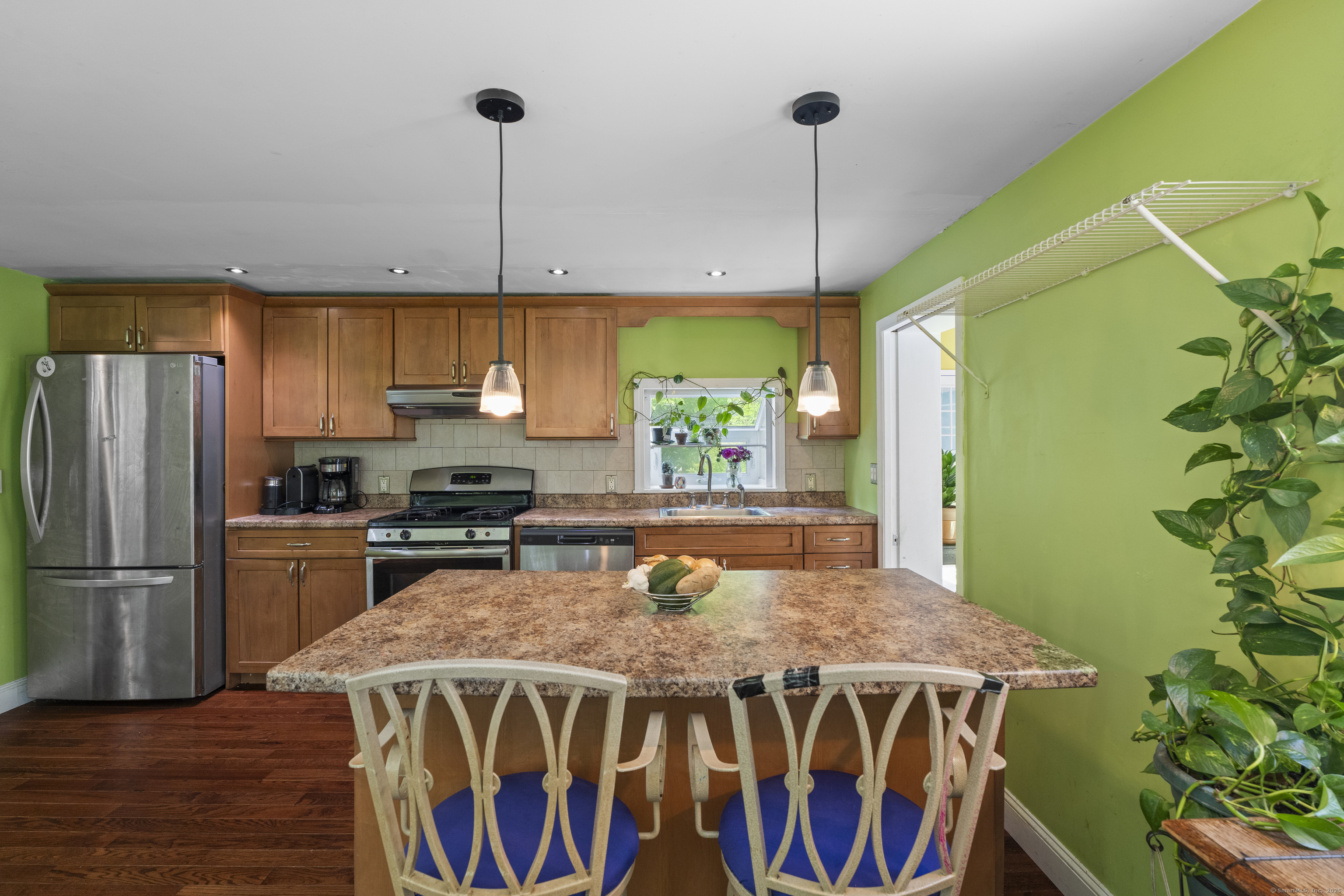 25 Great Hill Road, Newtown, Connecticut image 8