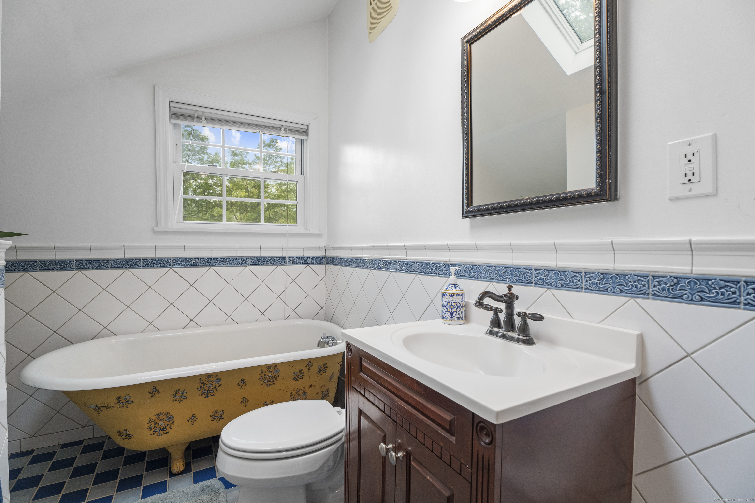 25 Great Hill Road, Newtown, Connecticut image 21