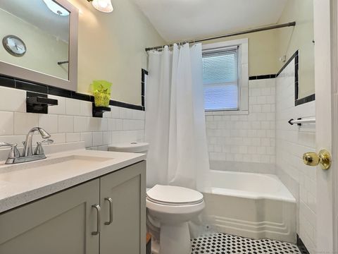 Tiny photo for 364 Main Street #47, East Haven, CT 06512 (MLS # 24133971)
