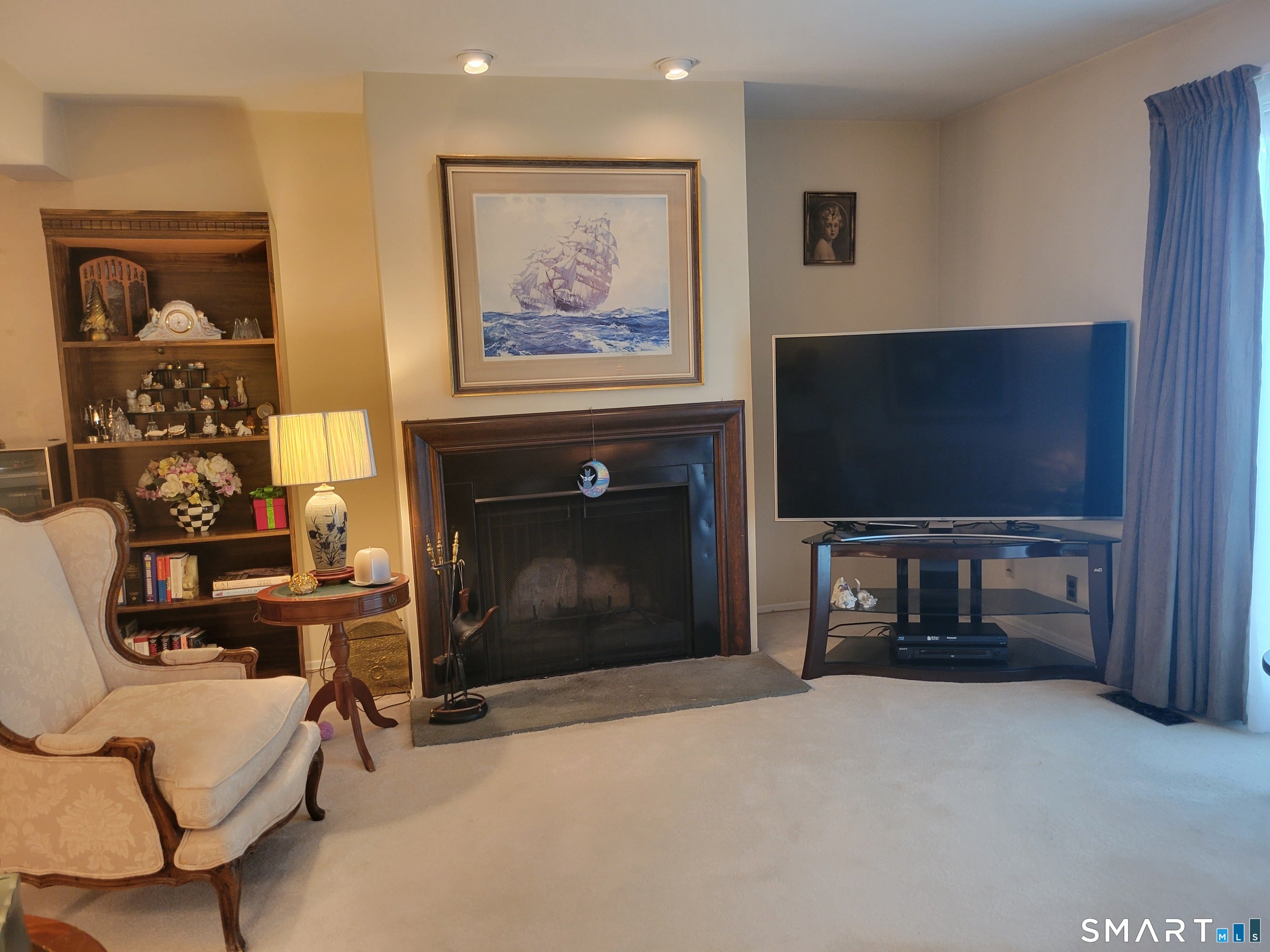 237 Strawberry Hill Avenue 23