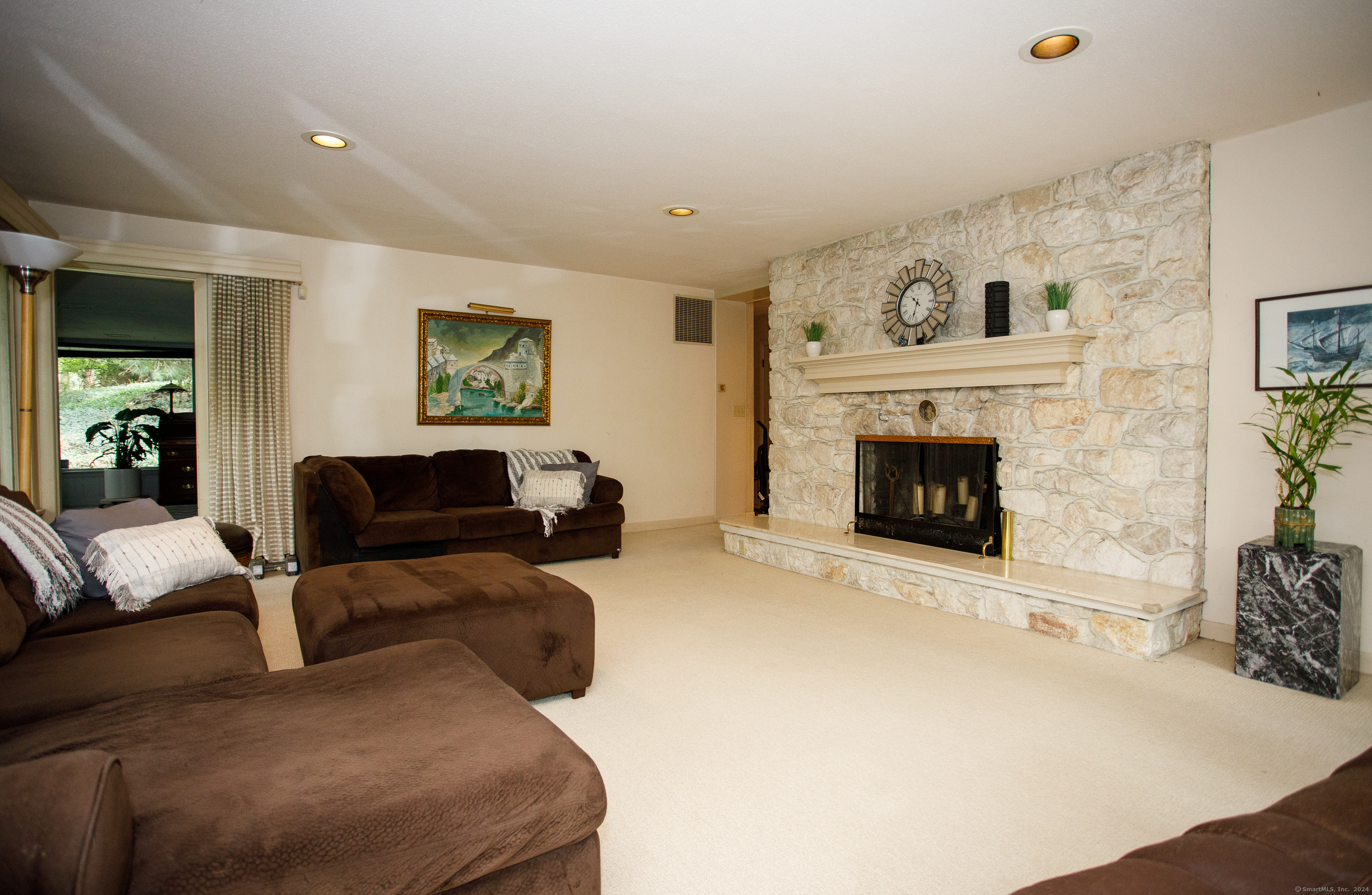 2 Butternut Drive, Norwich, Connecticut image 2