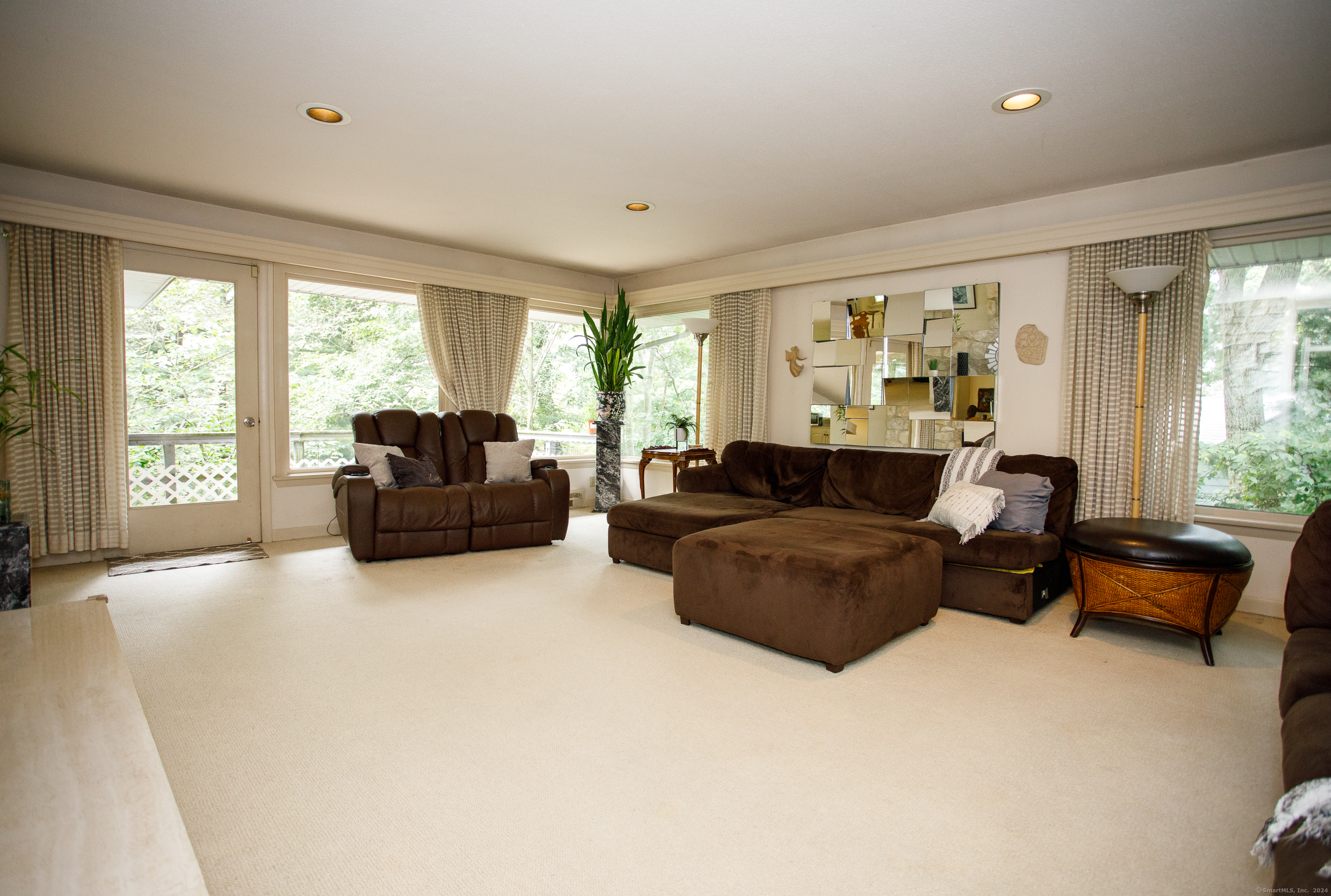 2 Butternut Drive, Norwich, Connecticut image 4