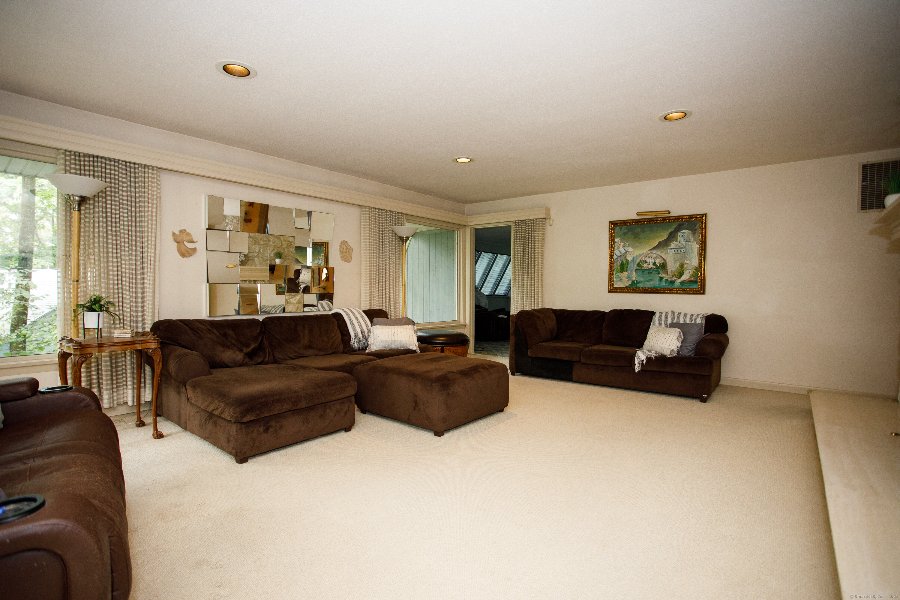 2 Butternut Drive, Norwich, Connecticut image 3