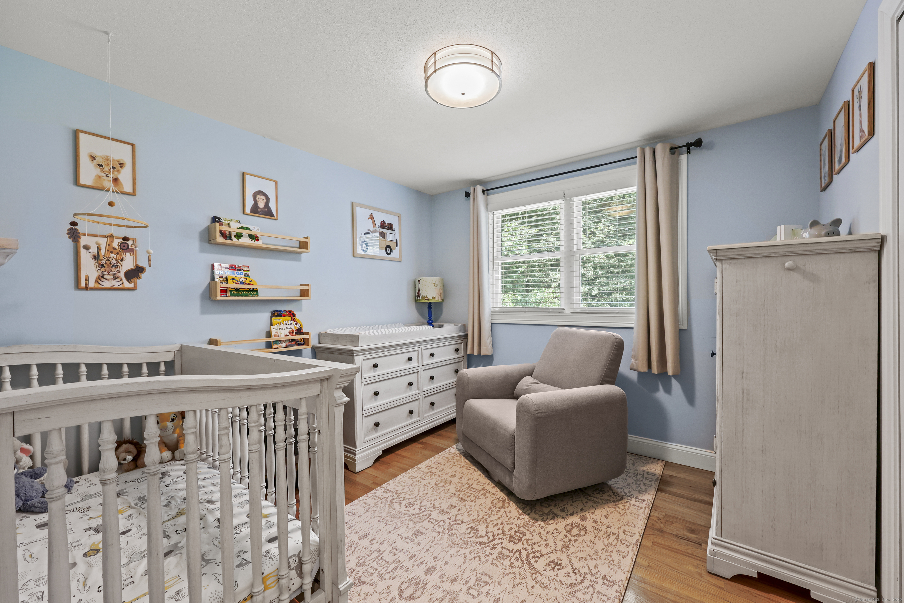 Simsbury, Connecticut 06089, United States, 3 Bedrooms Bedrooms, ,2 BathroomsBathrooms,Residential,Coming Soon,178454