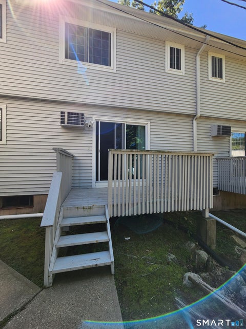 Condo For Rent - 71 Bentwood Drive #2<br/> New Haven County, Waterbury, CT 06705