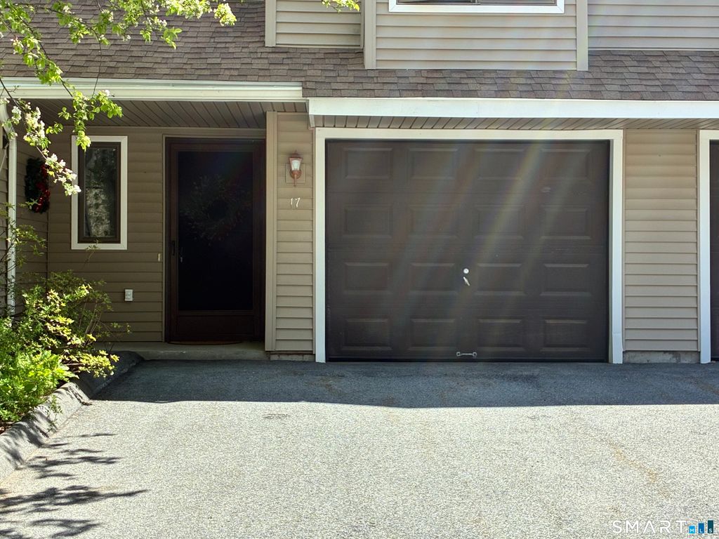 Photo of 3 Westside Drive #17, Thompson, CT 06255 (MLS # 24169282)