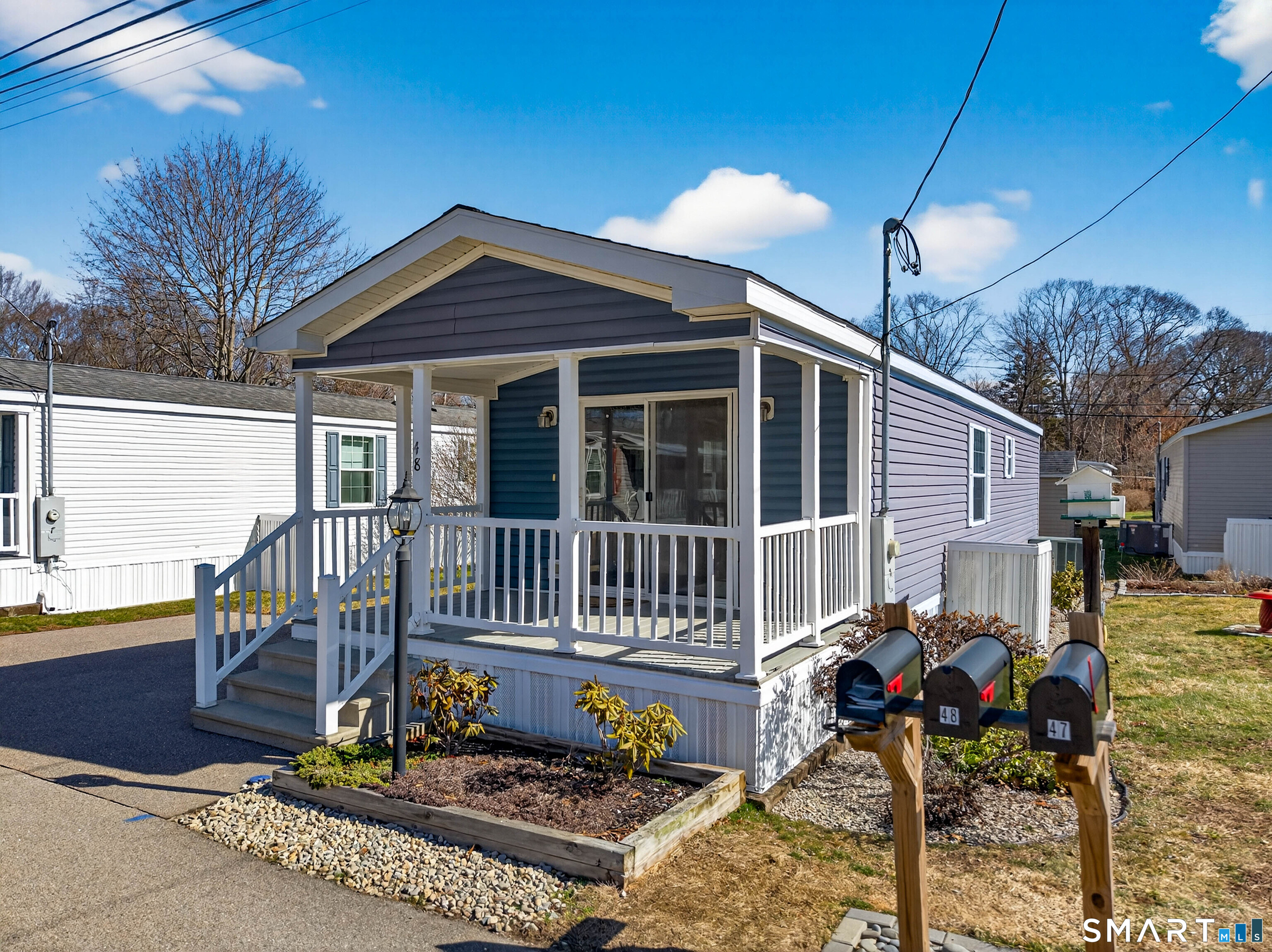 48 Linden Avenue North