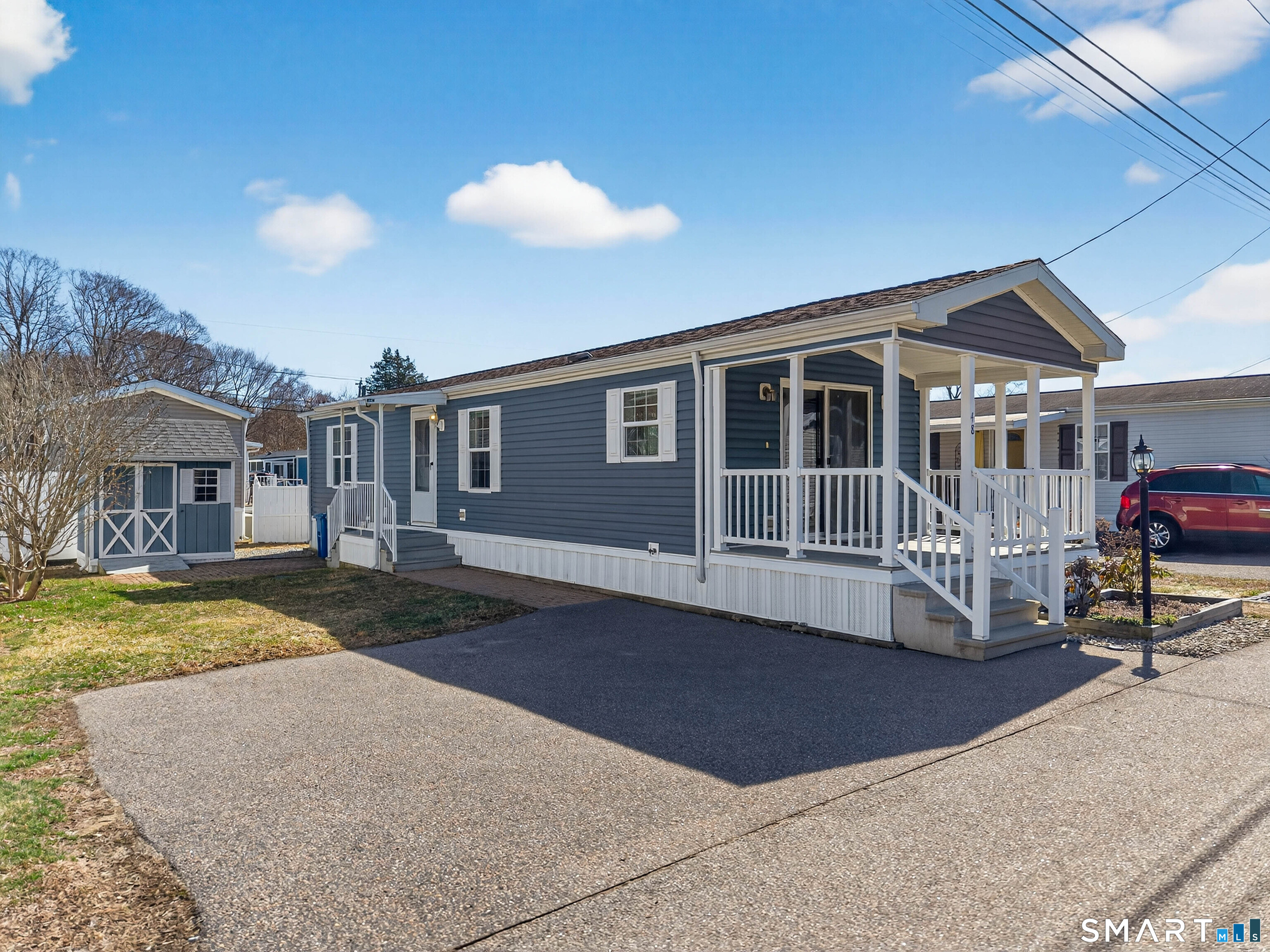 48 Linden Avenue North