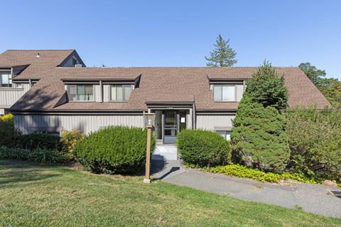 57 Heritage Village B Southbury CT 06488