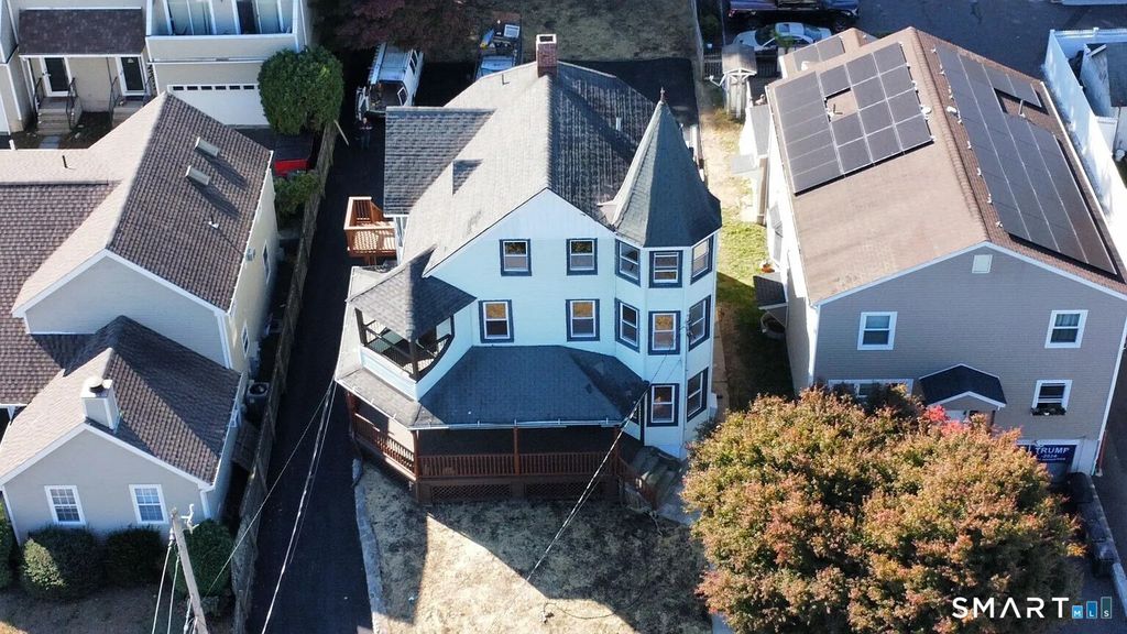 Photo of 93 Seaside Avenue #2, Stamford, CT 06902 (MLS # 24152646)