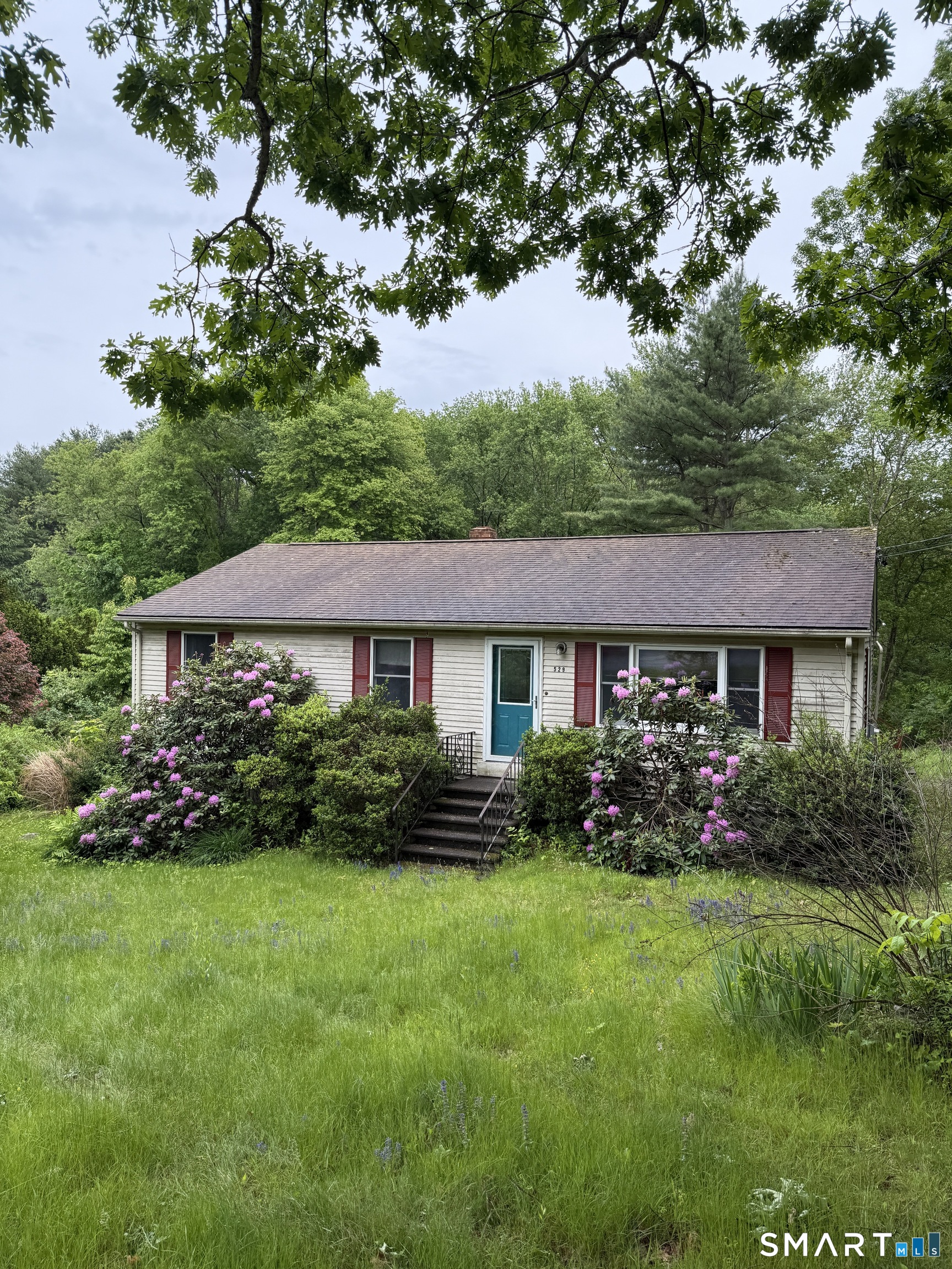 529 East Thompson Road