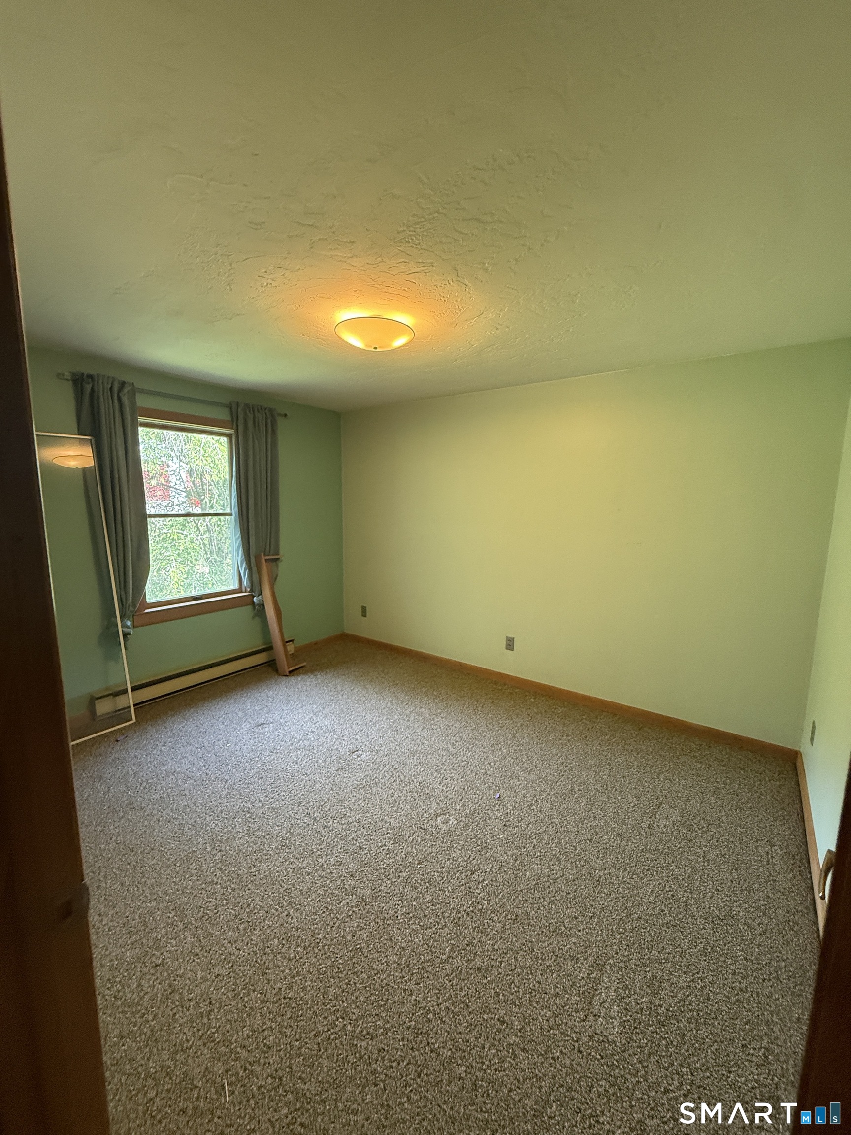 529 East Thompson Road