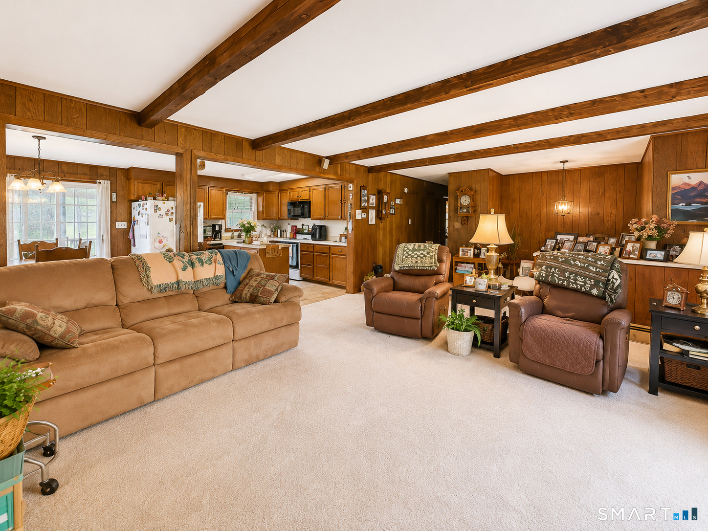 211 Leonard Road