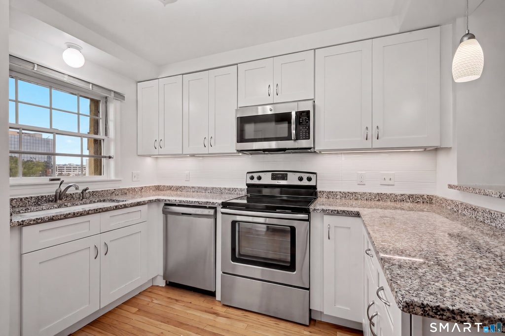 Photo of 256 Washington Boulevard #14, Stamford, CT 06902 (MLS # 24200542)