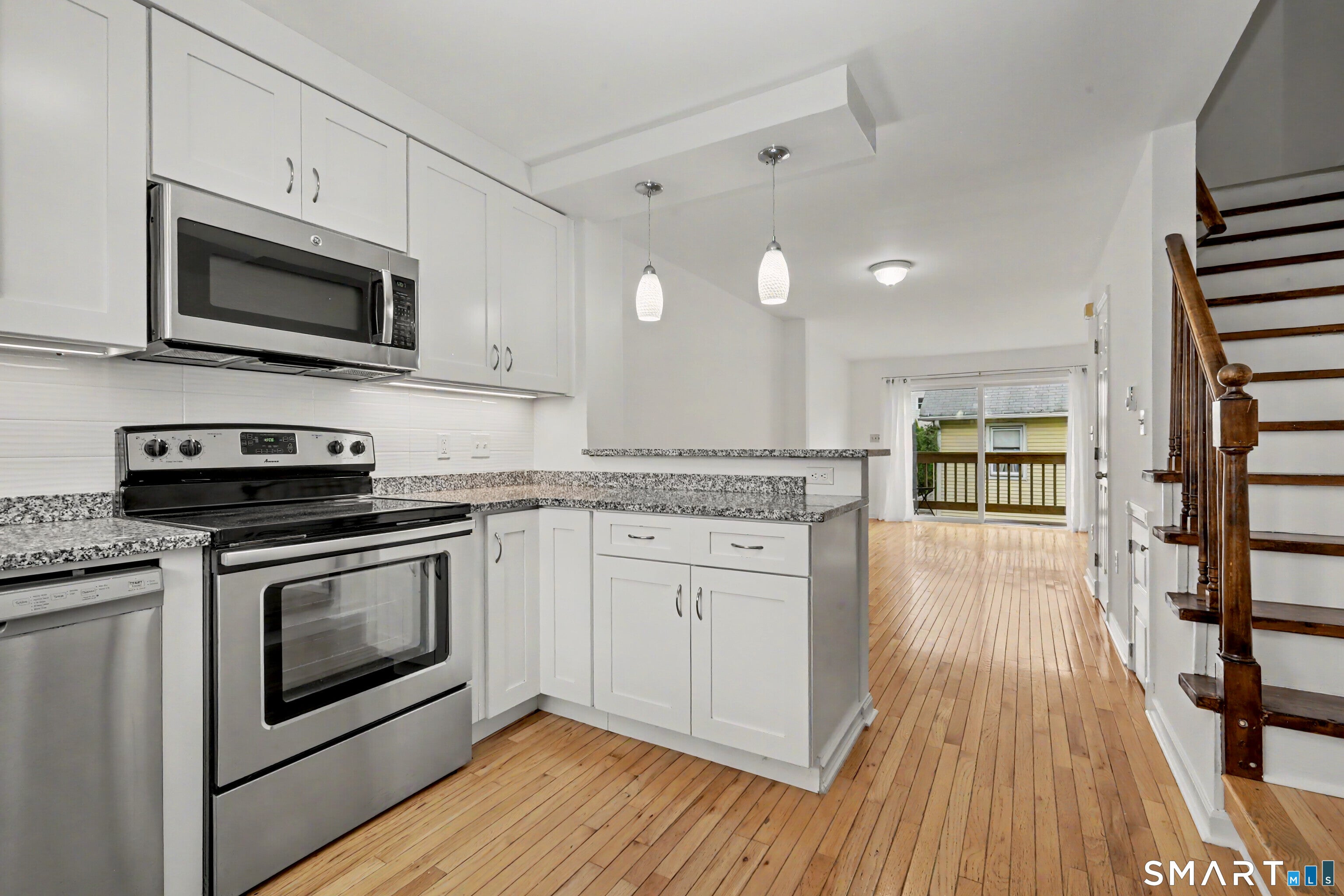 256 Washington Boulevard 14