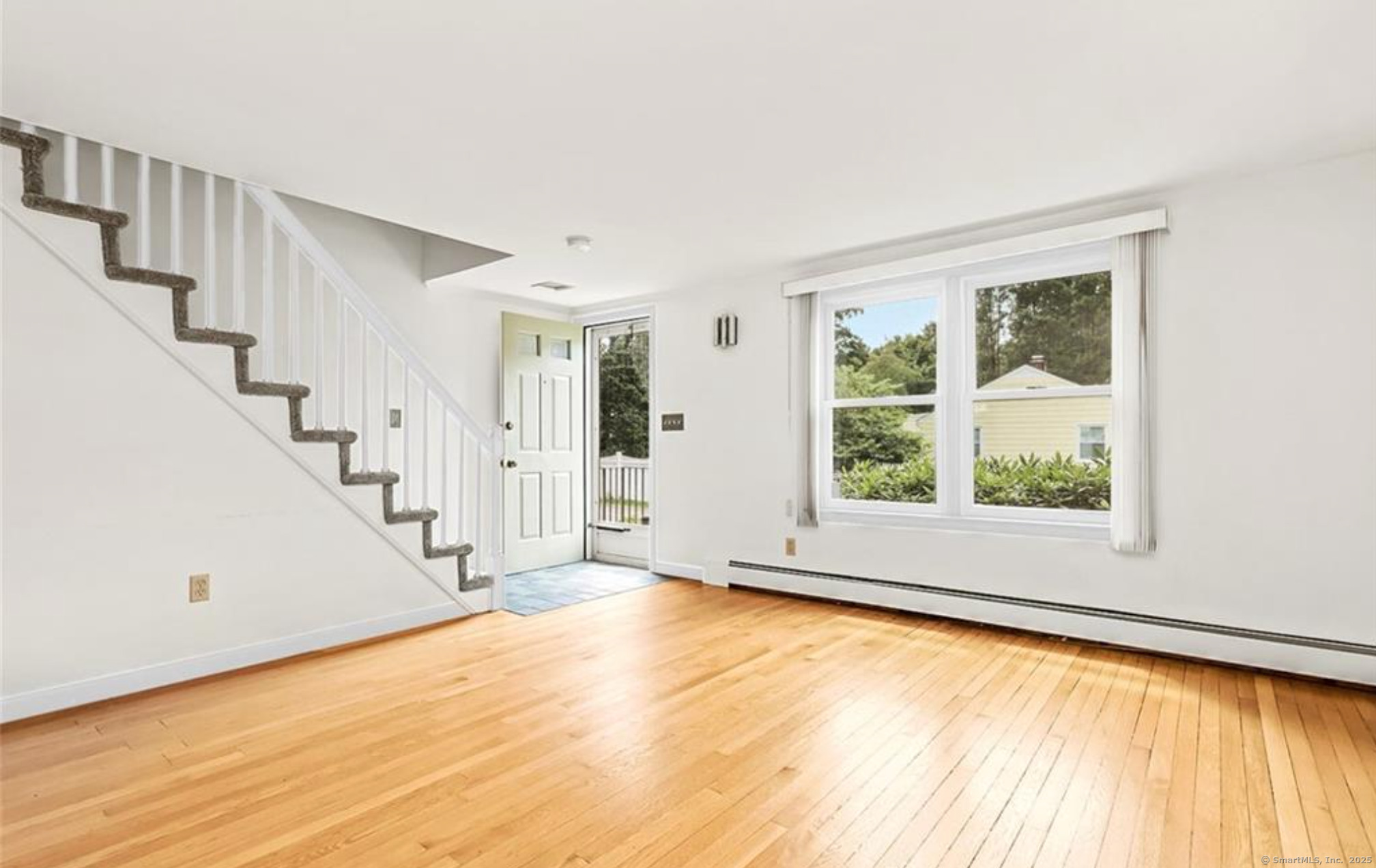 24 Oak Grove Place, New Canaan, Connecticut image 4