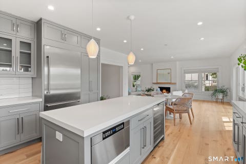Tiny photo for 41 Rowayton Avenue, Norwalk, CT 06853 (MLS # 24154329)