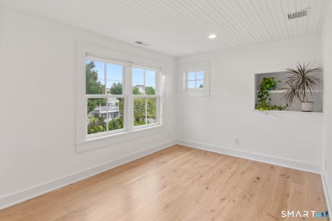 Tiny photo for 41 Rowayton Avenue, Norwalk, CT 06853 (MLS # 24154329)