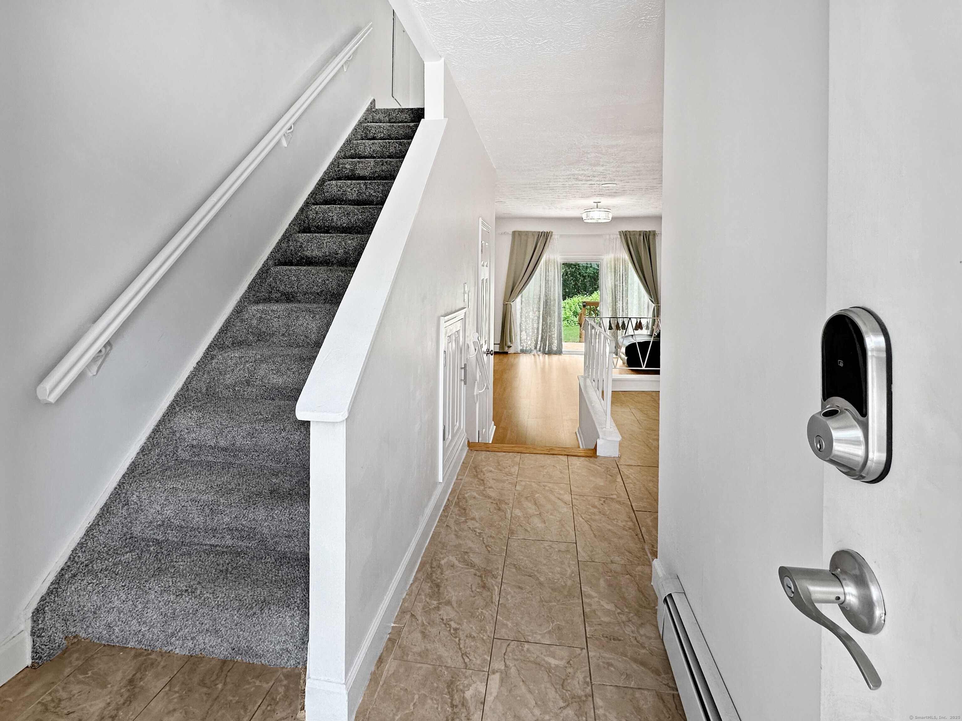 132 Woodland Drive #APT D, Montville, Connecticut image 7