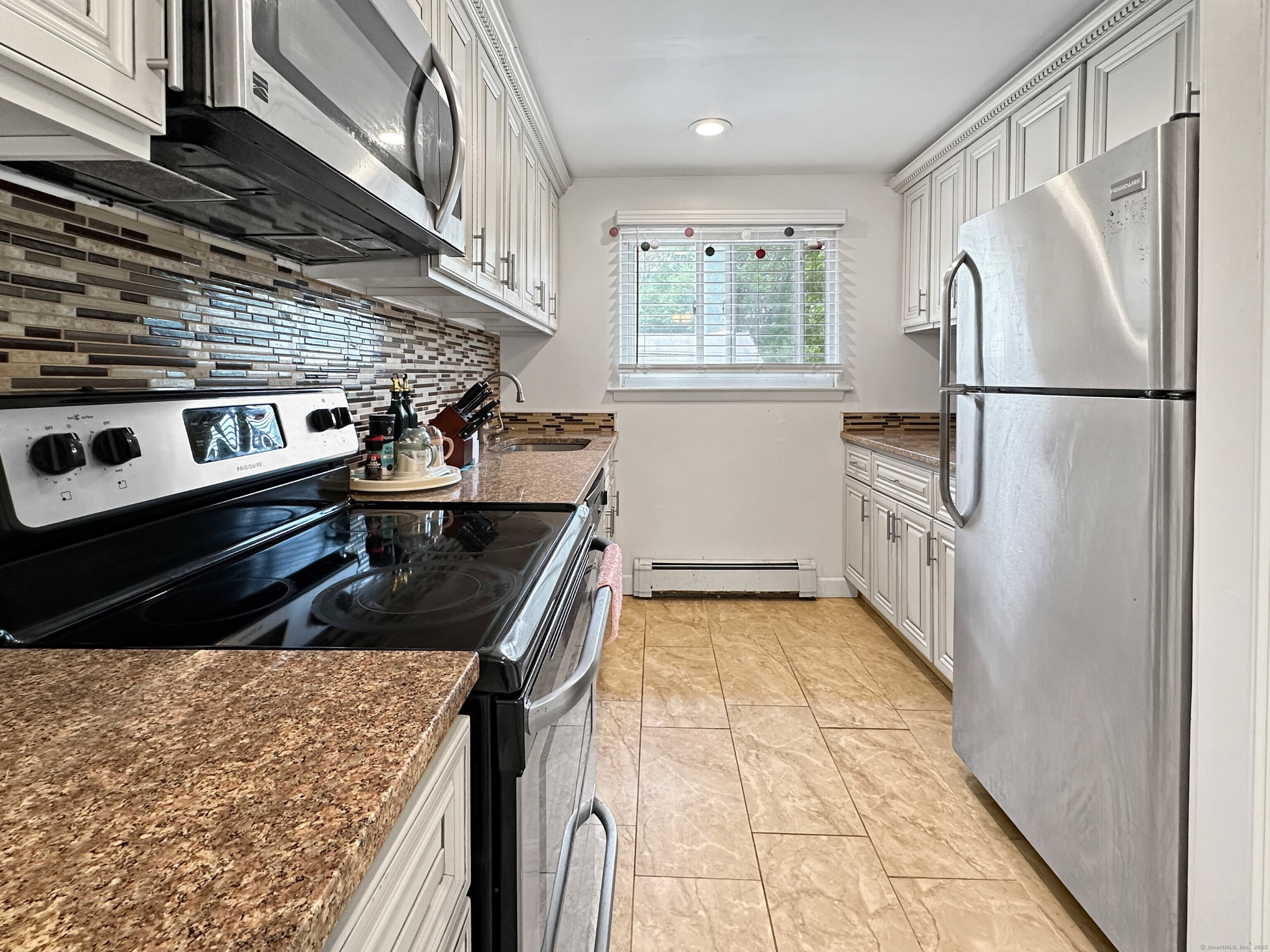 132 Woodland Drive #APT D, Montville, Connecticut image 10