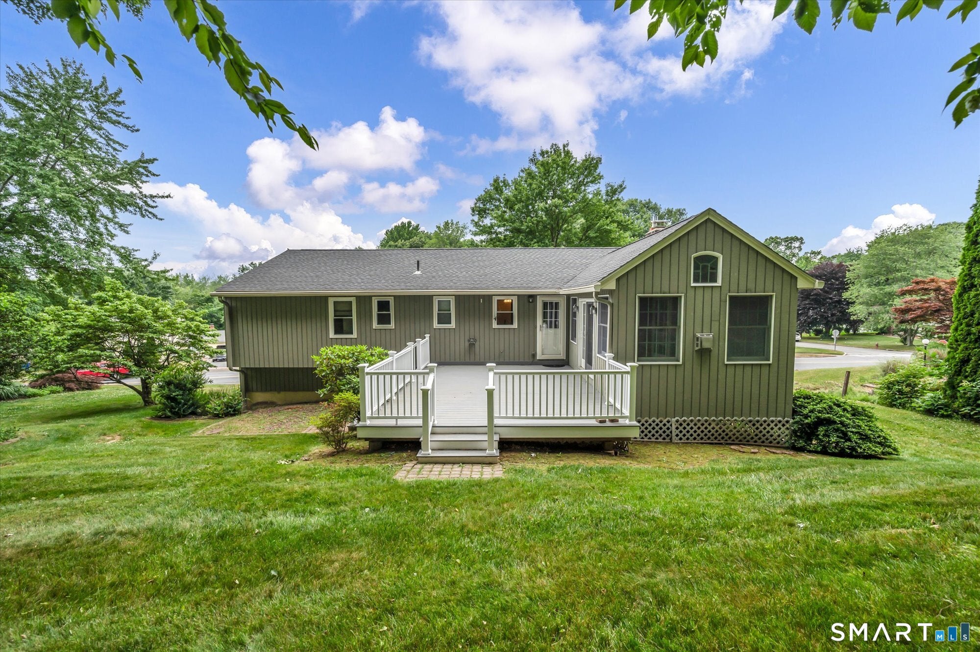 188 Woodfield Crossing