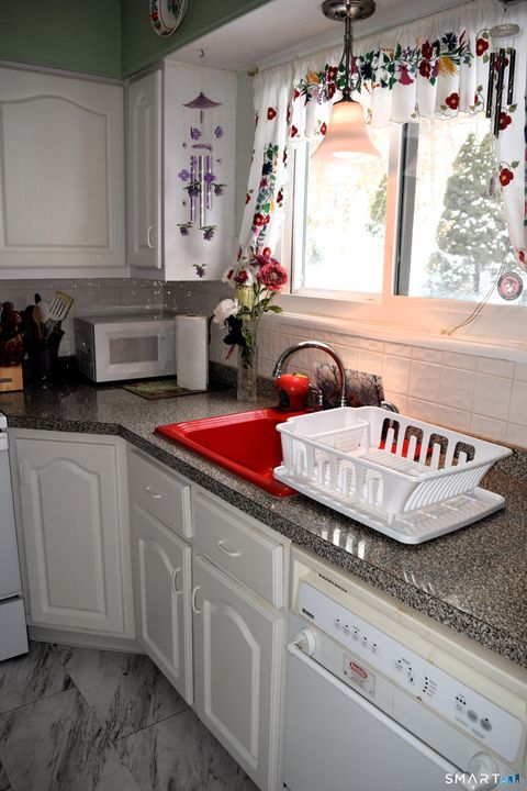 Tiny photo for 14 Tamarack Lane #14, Woodbury, CT 06798 (MLS # 24153247)