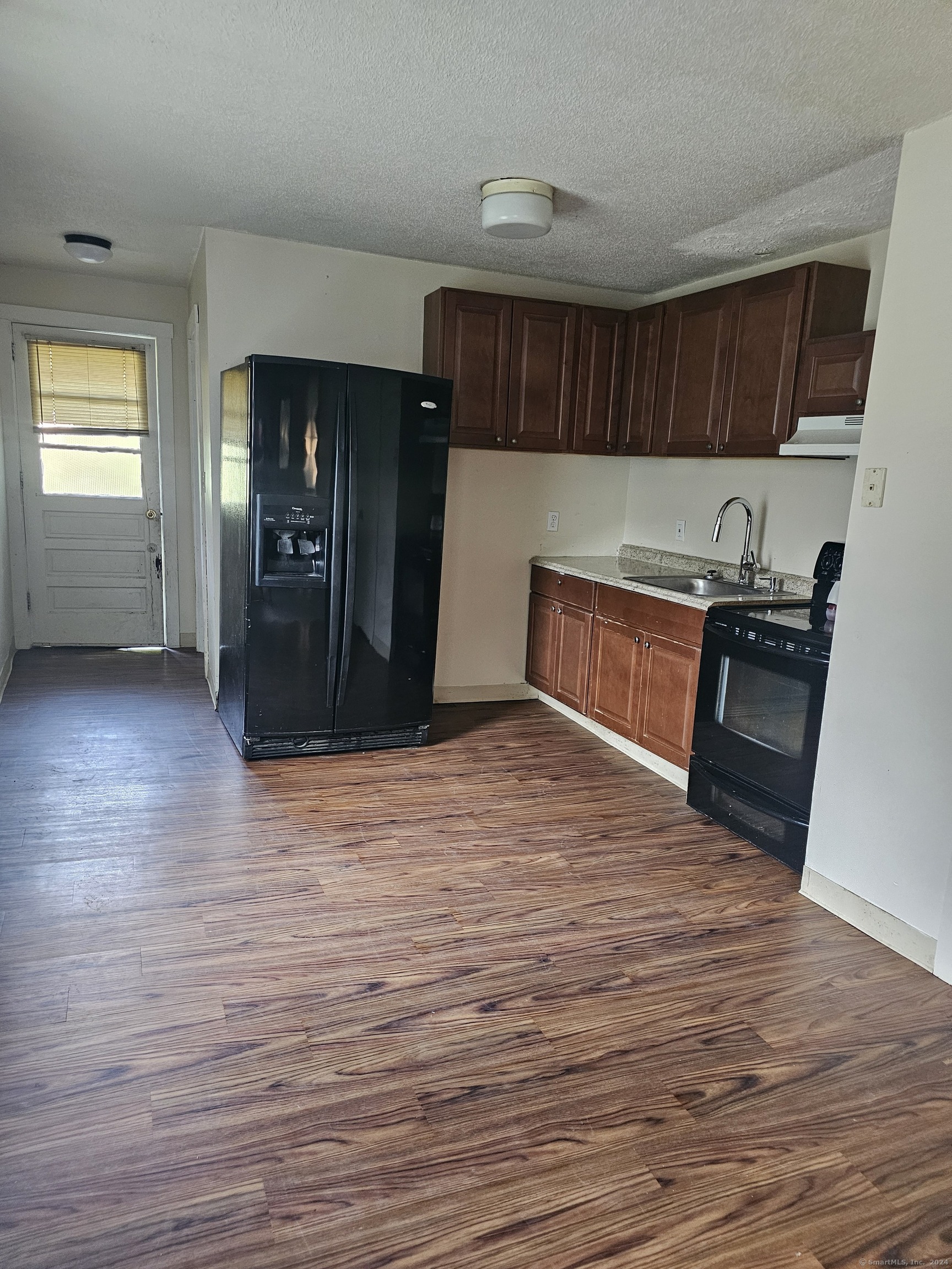 Rental Property at 83 Birch Street, Windham, Connecticut - Bedrooms: 5 
Bathrooms: 3 
Rooms: 10  - $1,500 MO.