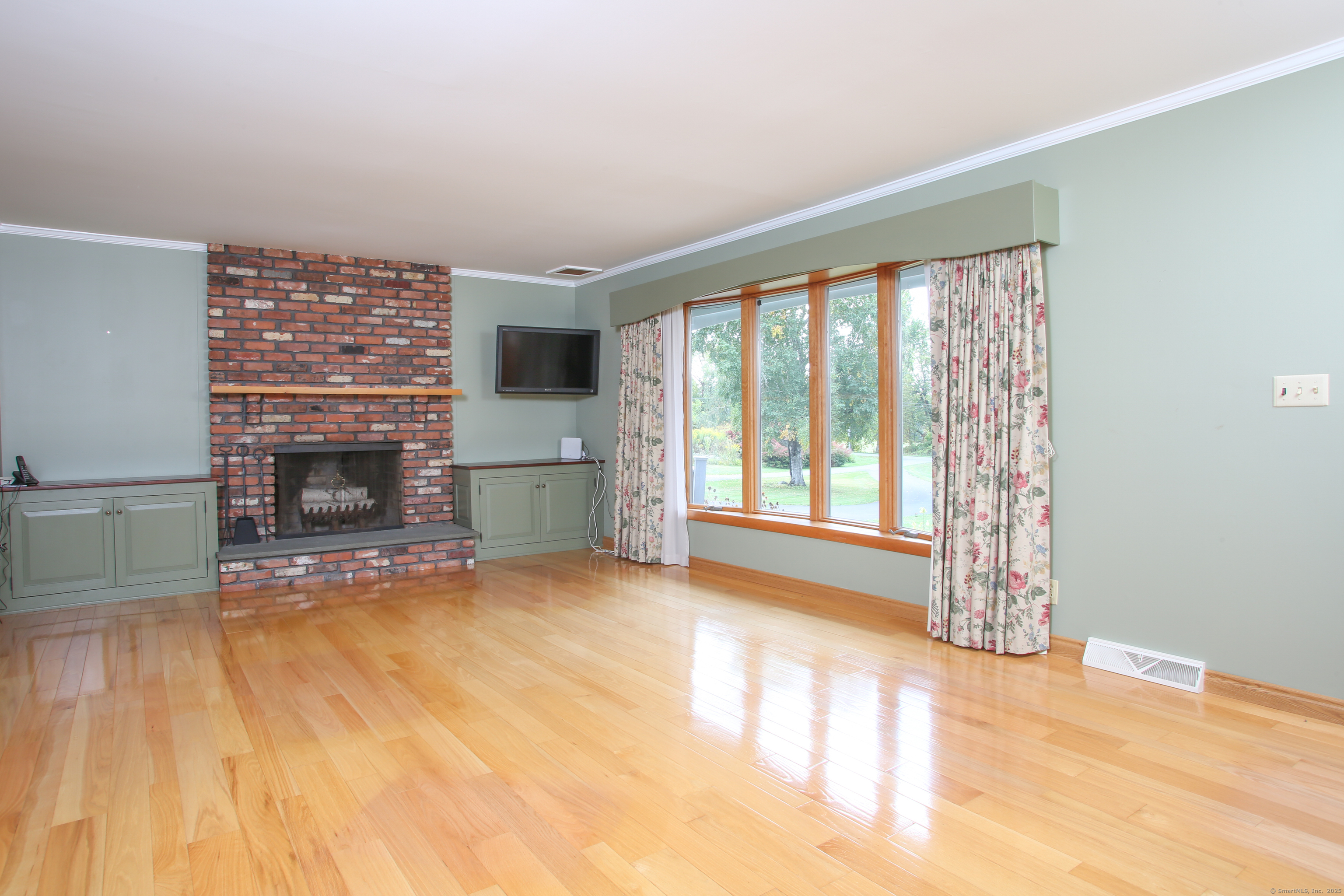 76 Fairchild Road